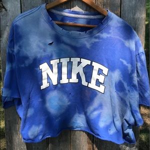 Distressed Nike tee.
